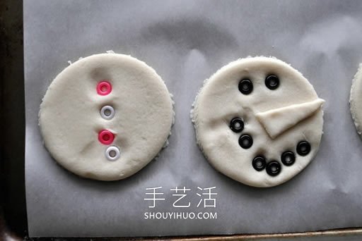 面團手工制作雪人冰箱貼的做法教程 -  rpnrmr.com