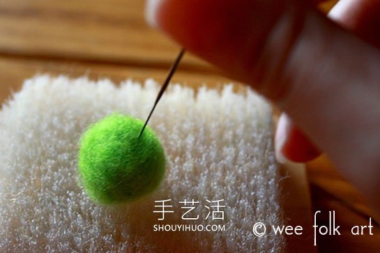 羊毛氈橡子的制作方法 掛起來就像一道彩虹！ -  rpnrmr.com