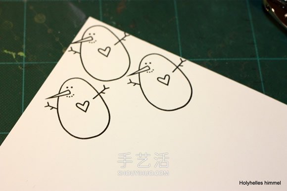 自制圣誕節(jié)禮物包裝紙的方法圖解教程 -  rpnrmr.com