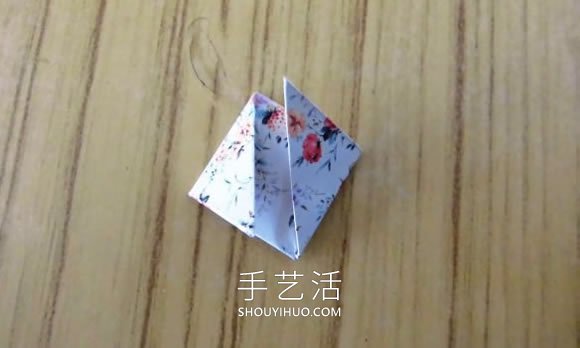 手工漂亮花球怎么折的步驟圖解 -  rpnrmr.com