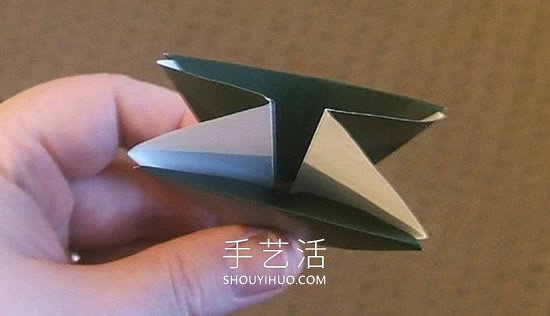 簡(jiǎn)單折紙立體圣誕樹的折法詳細(xì)步驟圖 -  rpnrmr.com