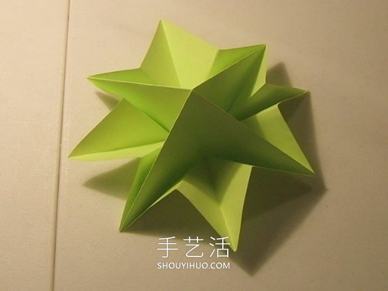 簡(jiǎn)單折紙立體圣誕樹的折法詳細(xì)步驟圖 -  rpnrmr.com