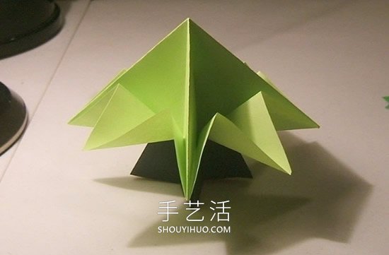 簡(jiǎn)單折紙立體圣誕樹的折法詳細(xì)步驟圖 -  rpnrmr.com