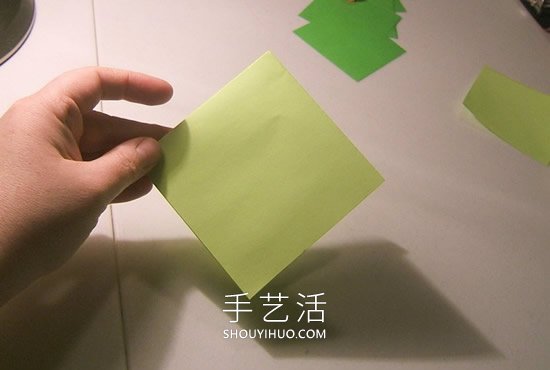 簡(jiǎn)單折紙立體圣誕樹的折法詳細(xì)步驟圖 -  rpnrmr.com
