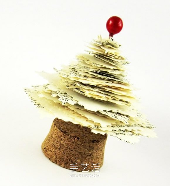 葡萄酒瓶塞廢物利用手工制作圣誕樹的教程 -  rpnrmr.com