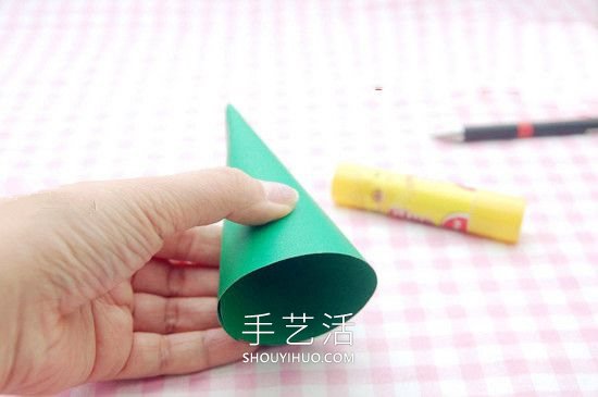簡單卡紙手工制作立體圣誕樹的做法教程 -  rpnrmr.com