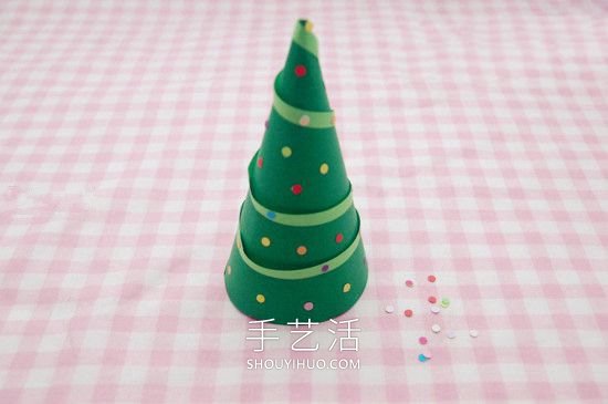 簡單卡紙手工制作立體圣誕樹的做法教程 -  rpnrmr.com