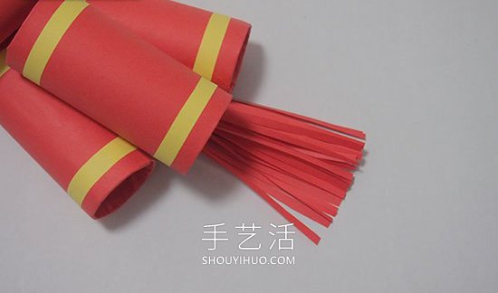 春節(jié)簡(jiǎn)單手工制作爆竹裝飾的做法教程 -  rpnrmr.com