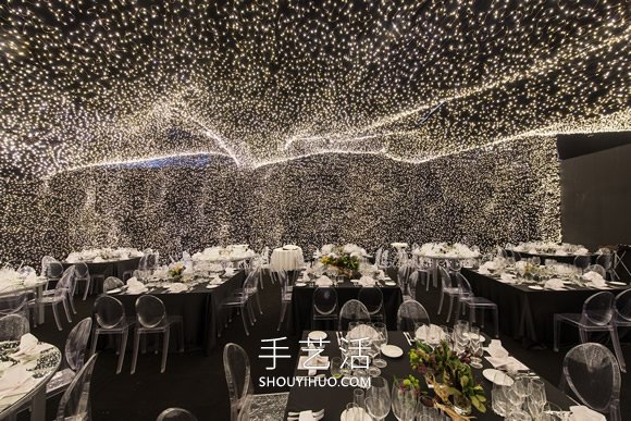 被25萬盞LED燈包圍的餐廳 提供非凡用餐體驗 -  rpnrmr.com