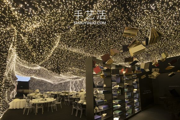 被25萬盞LED燈包圍的餐廳 提供非凡用餐體驗 -  rpnrmr.com