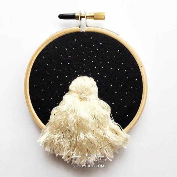 刺繡藝術(shù)家縫制眺望夜空的創(chuàng)意刺繡作品 -  rpnrmr.com