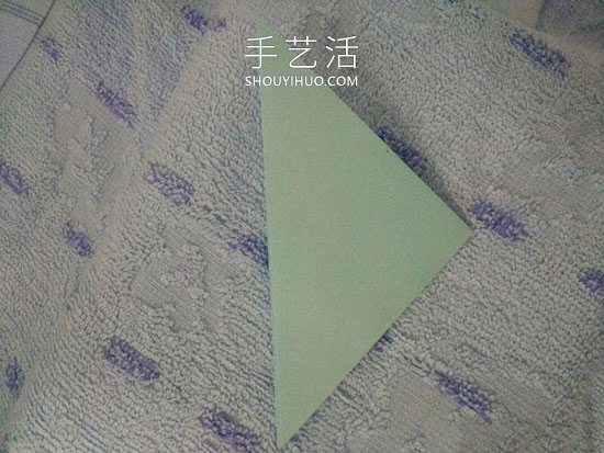 春節(jié)團花剪紙的折疊方法和剪紙方法圖解 -  rpnrmr.com