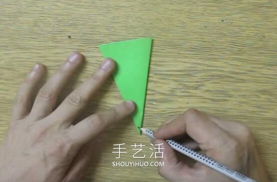手工六折團花的剪紙方法圖解教程 -  rpnrmr.com
