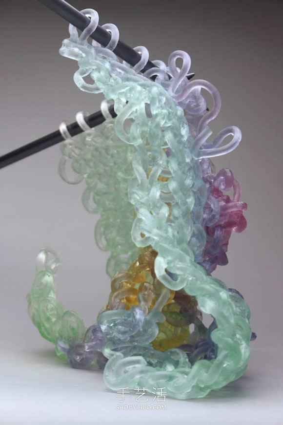 易碎材料的驚人可塑性！“編織”的玻璃雕塑 -  rpnrmr.com