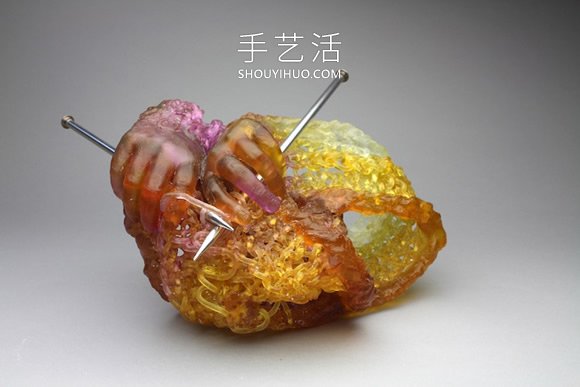 易碎材料的驚人可塑性！“編織”的玻璃雕塑 -  rpnrmr.com