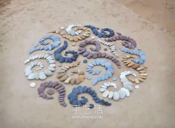 海灘上的拼搭藝術(shù)！令人賞心悅目的石頭拼畫 -  rpnrmr.com