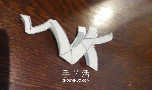 簡(jiǎn)單剪紙六瓣花窗花的剪法圖解教程 -  rpnrmr.com