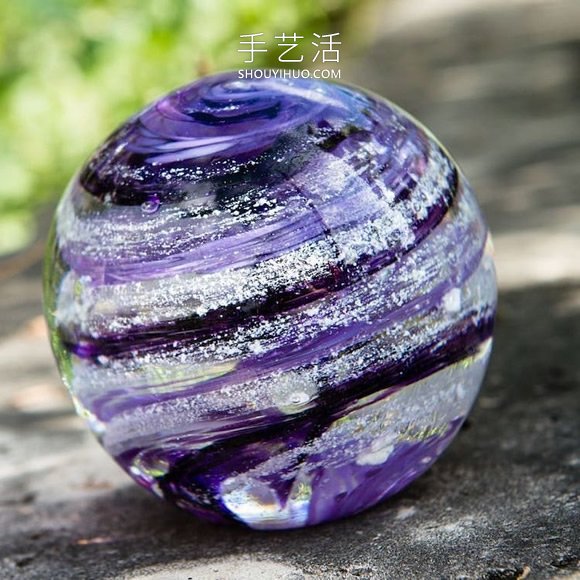 用死者骨灰制作的令人驚嘆的紀(jì)念玻璃雕塑 -  rpnrmr.com