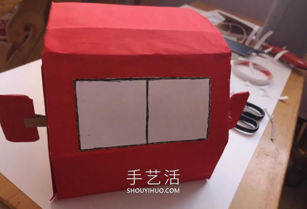 兒童廢物利用手工制作油罐車的做法教程 -  rpnrmr.com
