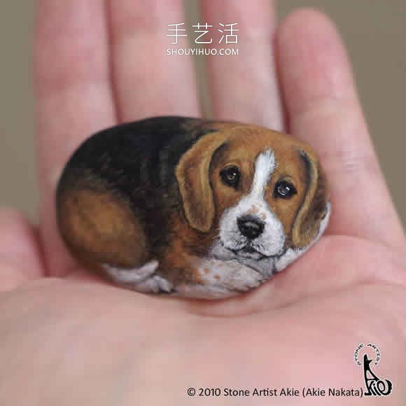 日本藝術(shù)家將普通石頭轉(zhuǎn)變?yōu)楦叨缺普娴膭?dòng)物 -  rpnrmr.com