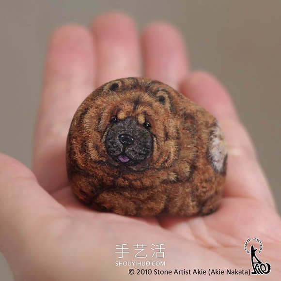 日本藝術(shù)家將普通石頭轉(zhuǎn)變?yōu)楦叨缺普娴膭?dòng)物 -  rpnrmr.com
