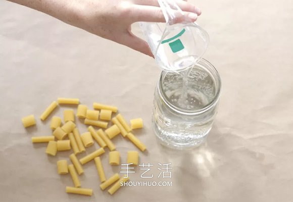 幼兒園手工制作通心粉項(xiàng)鏈的做法教程 -  rpnrmr.com