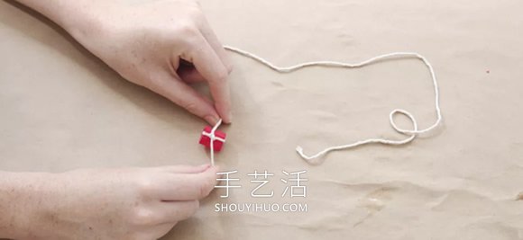 幼兒園手工制作通心粉項(xiàng)鏈的做法教程 -  rpnrmr.com