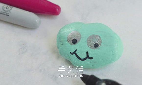 兒童手工制作石頭毛毛蟲(chóng)的做法教程 -  rpnrmr.com