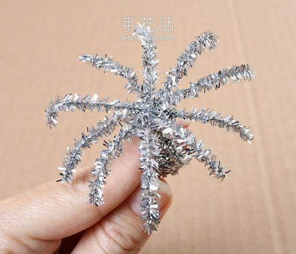 扭扭棒簡單手工制作國慶節(jié)煙花指環(huán)的做法 -  rpnrmr.com