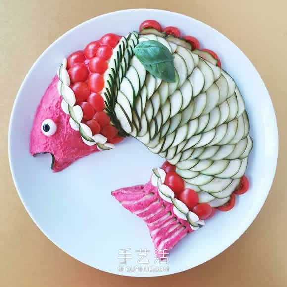 食品造型師精心制作美味的可食用菜肴擺盤(pán) -  rpnrmr.com
