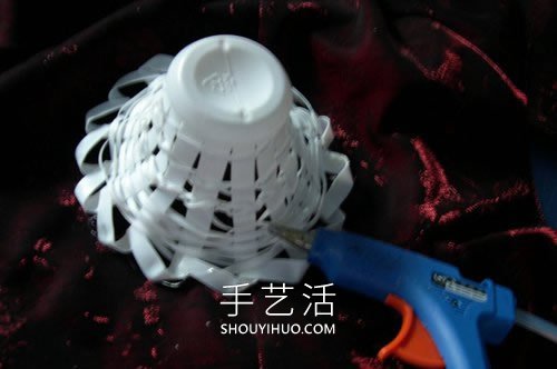 酸奶瓶手工制作小花籃的做法教程 -  rpnrmr.com
