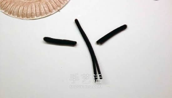 紙盤手工制作圣誕老人、馴鹿和雪人的做法 -  rpnrmr.com