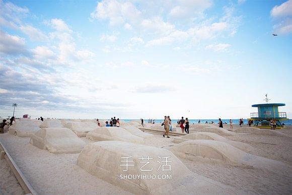 海灘上的交通擁堵！沙雕藝術(shù)呼喚警惕氣候變化 -  rpnrmr.com