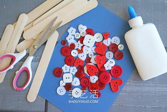 幼兒園手工制作國慶節(jié)國旗裝飾的做法教程 -  rpnrmr.com