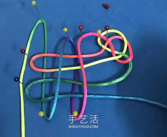 蝴蝶結(jié)的編法步驟圖解教程 -  rpnrmr.com
