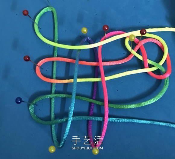 蝴蝶結(jié)的編法步驟圖解教程 -  rpnrmr.com