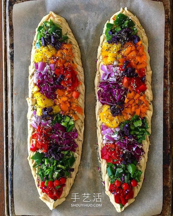 用剩菜和面包制作成的可食用“面包花束” -  rpnrmr.com