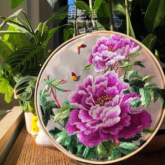 中國(guó)藝術(shù)家利用傳統(tǒng)技術(shù)創(chuàng)造美麗的絲綢刺繡 -  rpnrmr.com