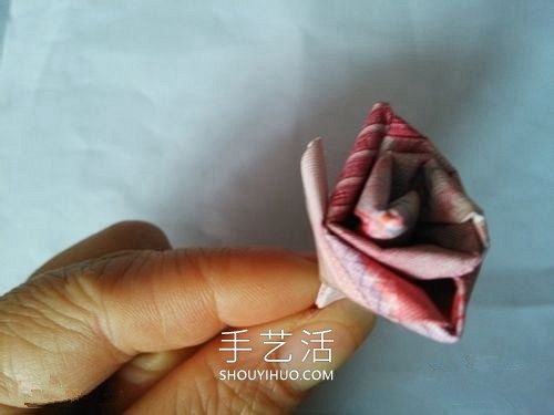 一百元面值人民幣折玫瑰花的步驟圖解 -  rpnrmr.com