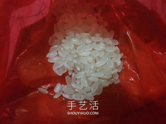 米粒貼畫大公雞的簡單手工制作教程 -  rpnrmr.com