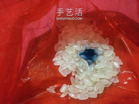 米粒貼畫大公雞的簡單手工制作教程 -  rpnrmr.com