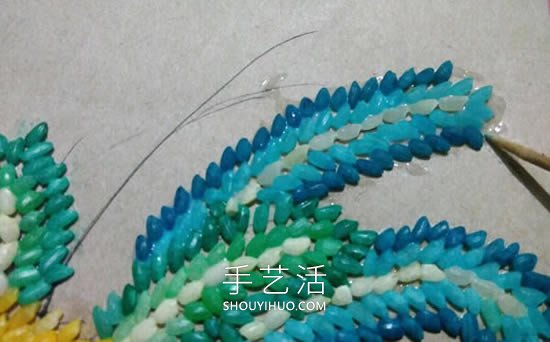 米粒貼畫大公雞的簡單手工制作教程 -  rpnrmr.com