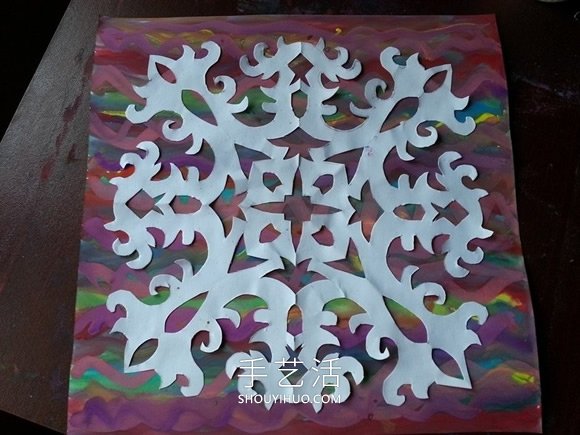 雪花裝飾畫(huà)制作方法 -  rpnrmr.com