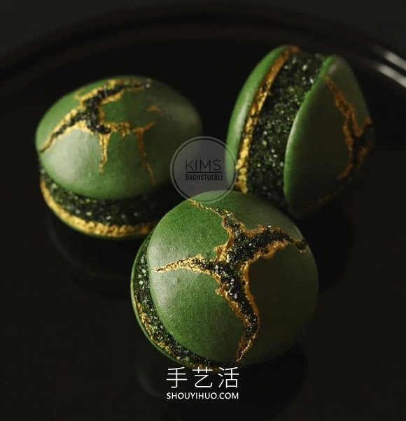 她將普通的馬卡龍變成精美的可食用雕塑！ -  rpnrmr.com
