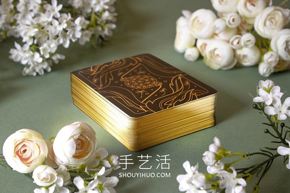 手繪植物塔羅牌！結(jié)合神秘占卜、花語寓意和哲學(xué) -  rpnrmr.com