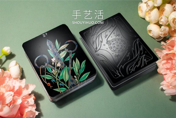 手繪植物塔羅牌！結(jié)合神秘占卜、花語寓意和哲學(xué) -  rpnrmr.com