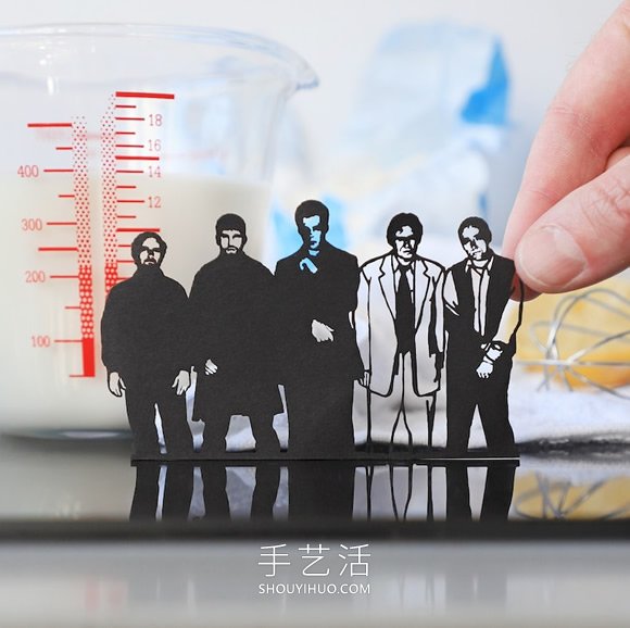藝術(shù)家使用日常物品在家中DIY有趣的場景 -  rpnrmr.com