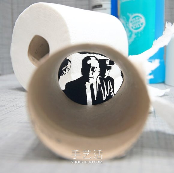 藝術(shù)家使用日常物品在家中DIY有趣的場景 -  rpnrmr.com