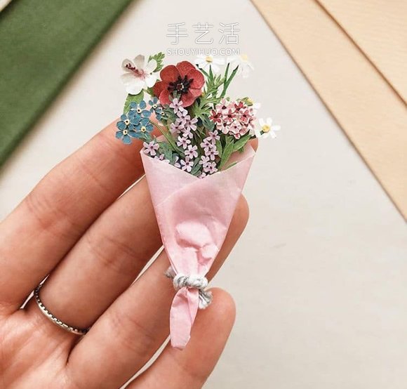俄羅斯Tania Lissova迷人的手工剪紙花束作品 -  rpnrmr.com