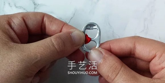 易拉罐拉環(huán)手鏈怎么做的制作教程 -  rpnrmr.com